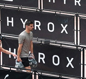 CHICO PRACTICANDO HYDROX